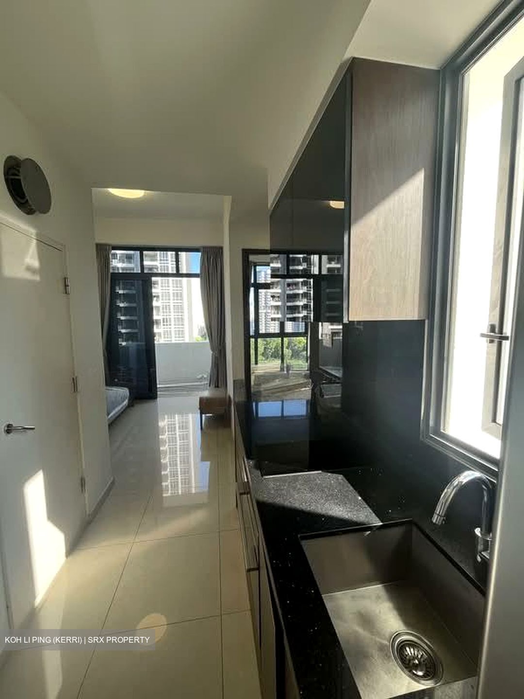 City Suites (D12), Apartment #564640591